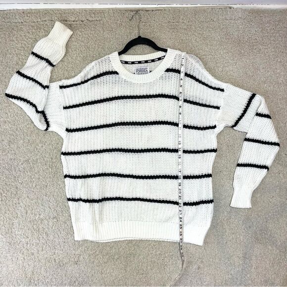 Victoria’s Secret PINK x Forenza collaboration sweater szM - Picture 4 of 7